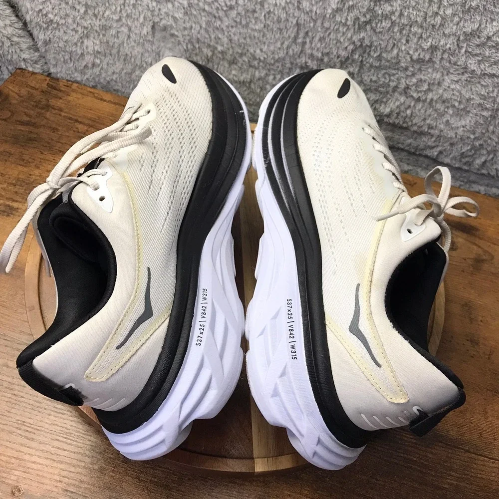 Hoka Bondi 8 Running Shoes Mens 10D White Black Max Cushion Road Walking Sneaker